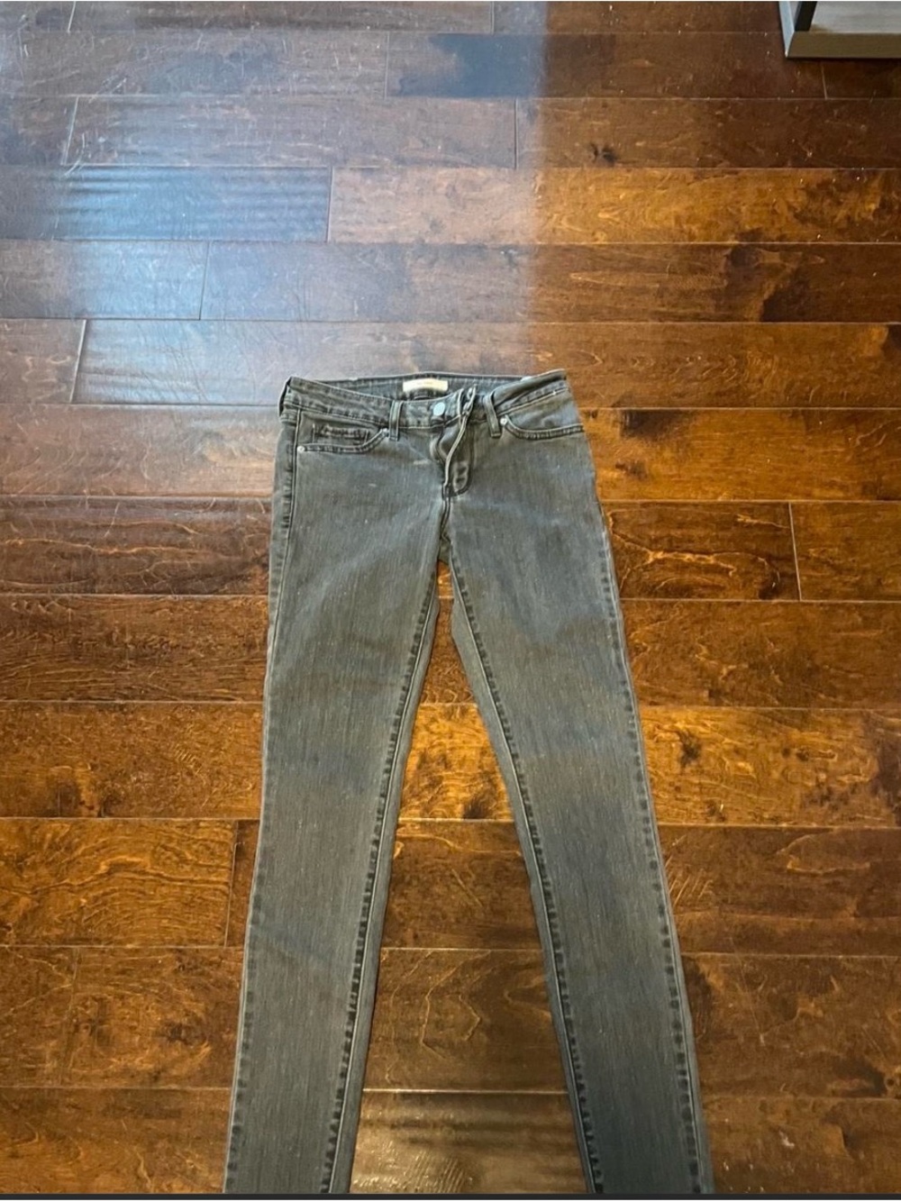Levi's Women's Skinny Jeans - Charcoal Gray